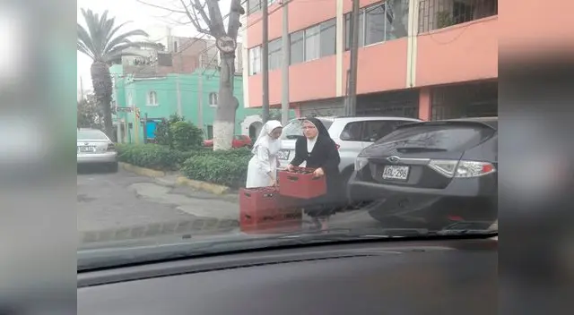 La gente espera celebrar la clasificación La gente espera celebrar la clasificación