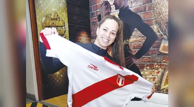 Melissa Klug da de alma a cantante salsera Yahaira Plasencia