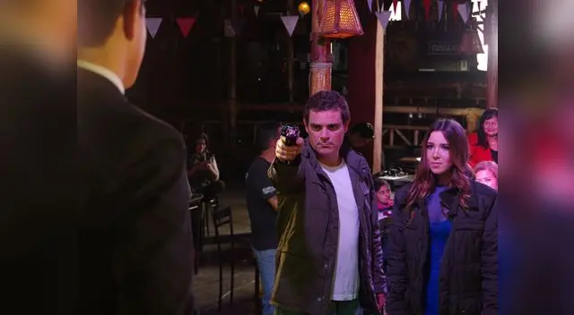 Un cinta con corazón peruano Un cinta con corazón peruano