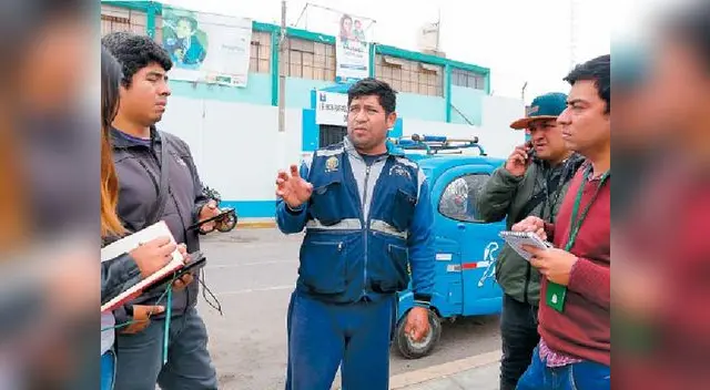 Policía fue conducido a la comisaría para las investigaciones