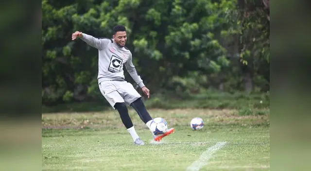 Antes estuvo en el Brommapojkarna de Suecia y el San Luis de Chile