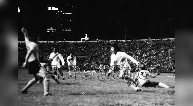 Sotil marcó el gol del triunfo ante Colombia Sotil marcó el gol del triunfo ante Colombia