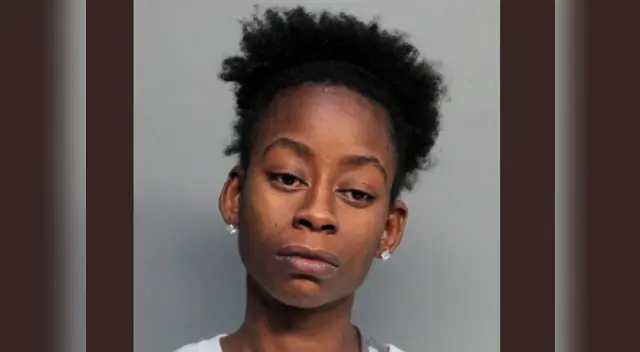 Mujer asesina a su hija y tira su cuerpo a la basura en Estados Unidos Mujer asesina a su hija y tira su cuerpo a la basura en Estados Unidos