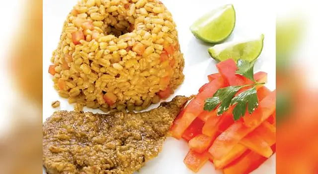 Guiso de trigo con hígado apanado Guiso de trigo con hígado apanado