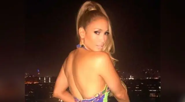 Jennifer López y su atrevido vestuario que deja nada a la imaginación