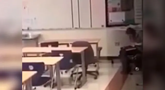 Graban a profesora drogándose en pleno salon de clases Graban a profesora drogándose en pleno salon de clases