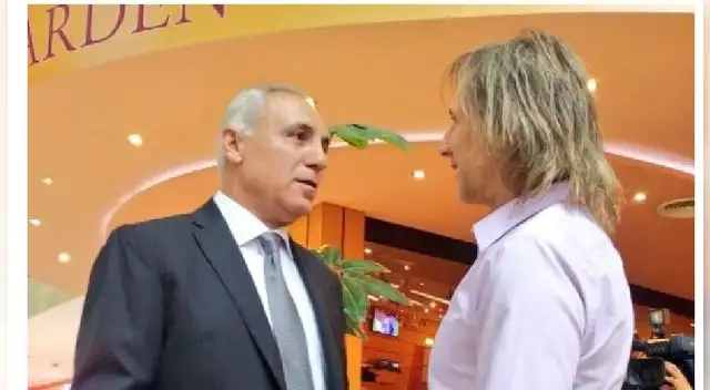 Stoichkov felicitó a Gareca por llevar a Perú al Mundial