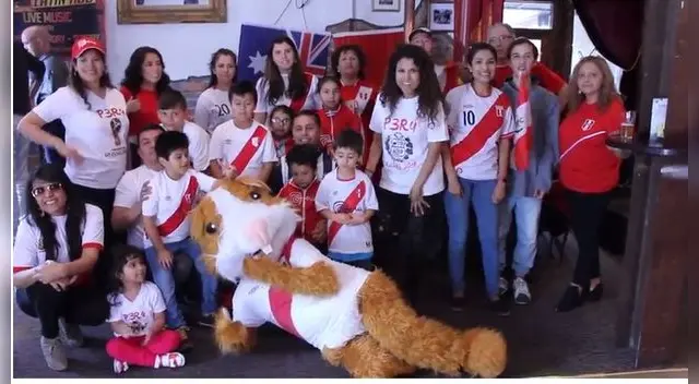 La hinchada peruana en Australia ya juega el Mundial