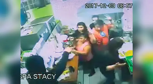 Los delincuentes ingresaron a sus víctimas a la cocina para evitar que pidan ayuda.