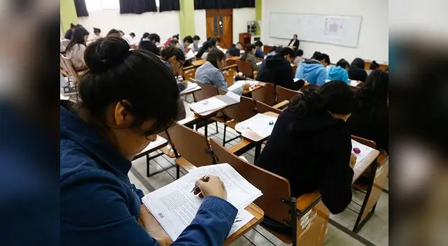 Simulacro es paso previo para examen de admisión que será en marzo Simulacro es paso previo para examen de admisión que será en marzo