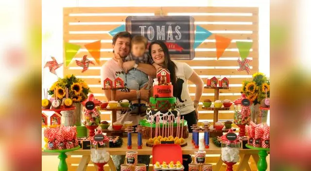 Yidda y Julián felices con su bebito Yidda y Julián felices con su bebito