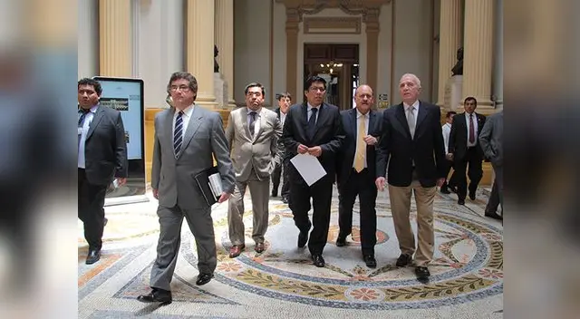 Sigue la polémica por la presencia de Rosa Bartra en comisión Lava Jato Sigue la polémica por la presencia de Rosa Bartra en comisión Lava Jato