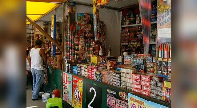 Sucamec autoriza a nueve ferias para la venta legal de pirotécnicos Sucamec autoriza a nueve ferias para la venta legal de pirotécnicos