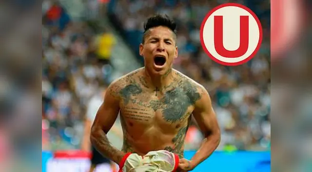 Raul Ruidíaz con el escudo de Universitario Raul Ruidíaz con el escudo de Universitario