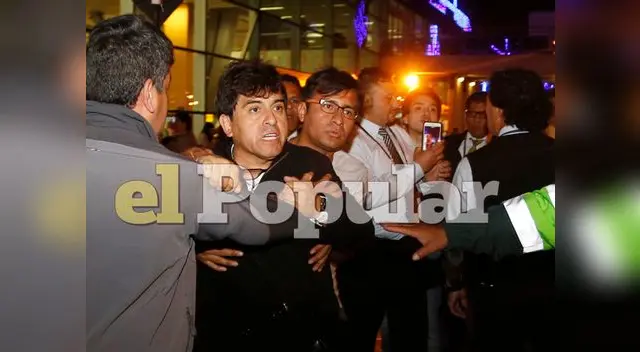 William Luna reaccionó por insultos de sujeto a su familia