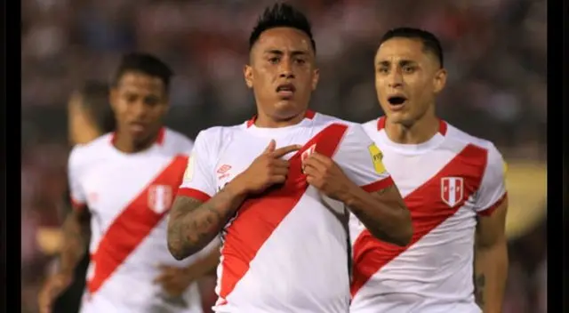Christian Cueva con la selección peruana Christian Cueva con la selección peruana
