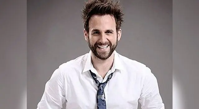 Rodrigo Gonzáles dedica emotivo mensaje a sus seguidores en Twitter. 