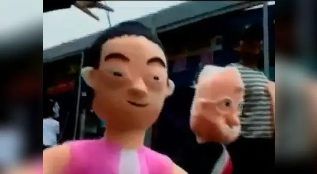 Piñatas de PPK y Kenji Fujimori