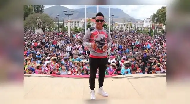 Cueva tuvo el respaldo mayoritario de la afición de Huamachuco Cueva tuvo el respaldo mayoritario de la afición de Huamachuco