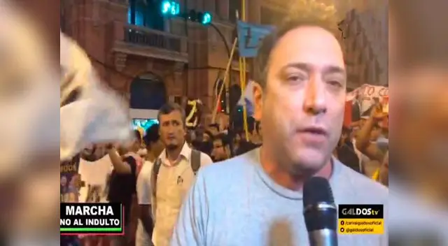 Carlos Galdós alzo su voz de protesta contra Fujimori