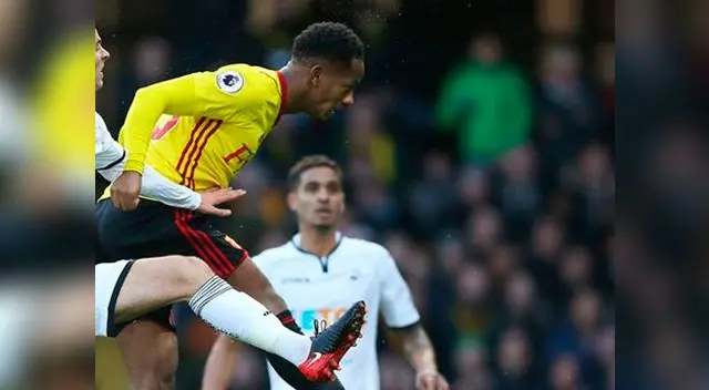 Carrillo por fin pudo anotar Carrillo por fin pudo anotar