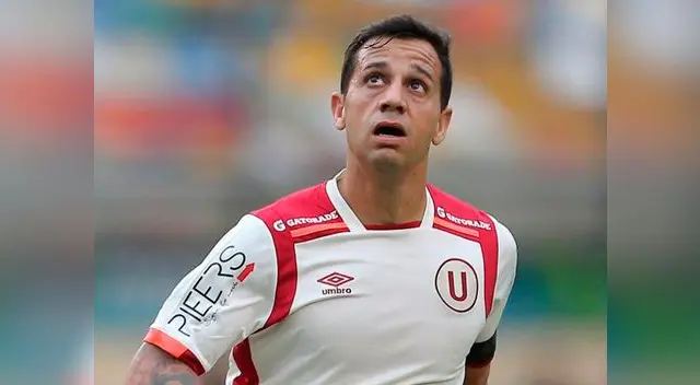 El uruguayo fue campeón con Universitario en 2013 El uruguayo fue campeón con Universitario en 2013