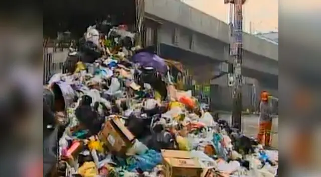 Tumulto de basura Tumulto de basura