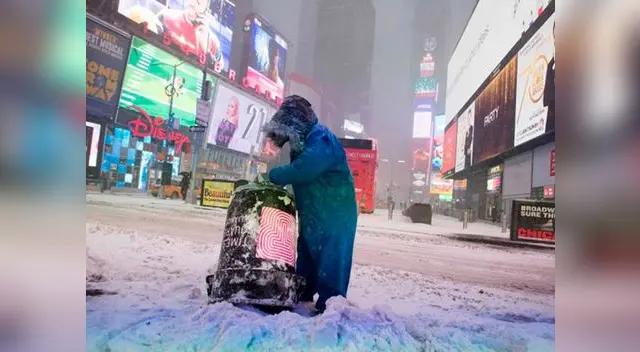 'Ciclón bomba' que azotó Florida ahora castiga Nueva York 