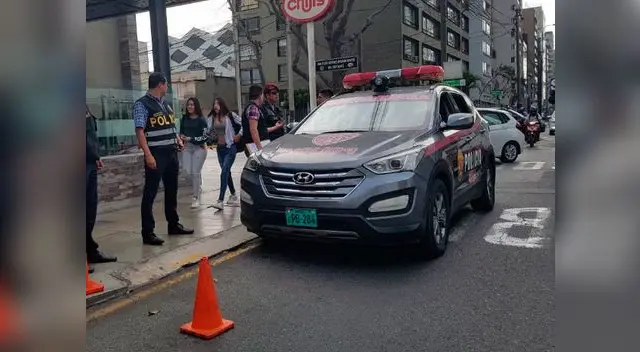 Mujer muere tras recibir impacto de bala en concurrida avenida de Miraflores Mujer muere tras recibir impacto de bala en concurrida avenida de Miraflores