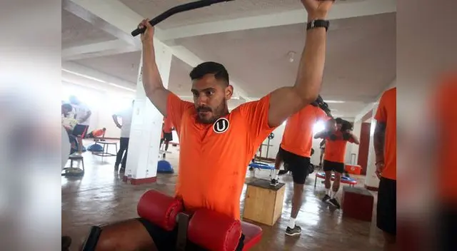 Raúl Fernández: “La ‘U’ tiene que pelear arriba” Raúl Fernández: “La ‘U’ tiene que pelear arriba”