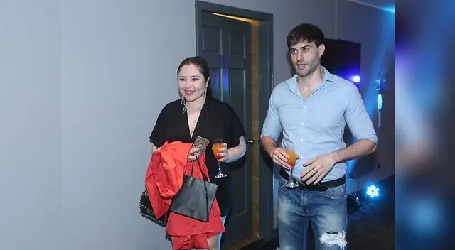 Giovanna y su pretendiente. Ambos fueron motivo de buenos comentarios