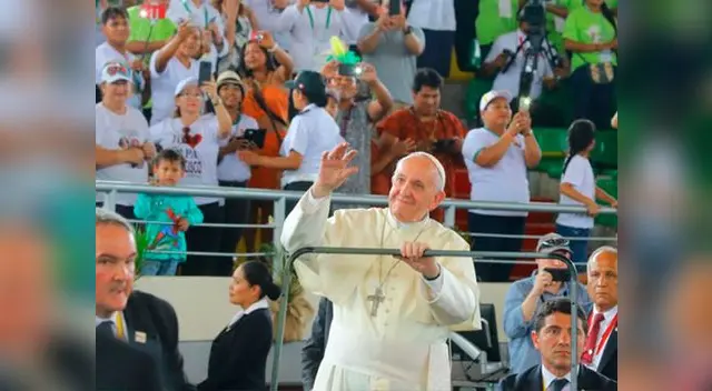 Papa Francisco en Coliseo de Madre de Dios