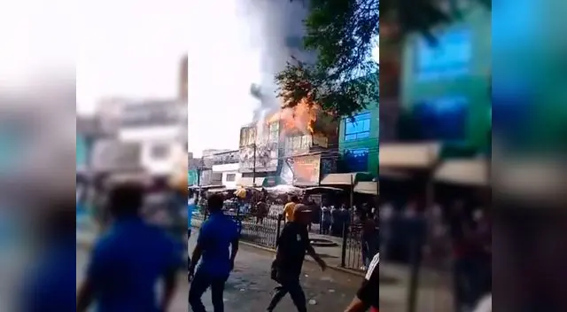 Reportan un incendio de grandes proporciones en Trujillo Reportan un incendio de grandes proporciones en Trujillo