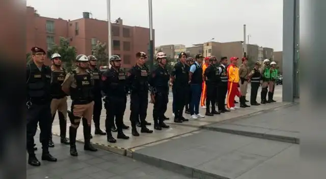 Más de 30 mil policías garantizan la seguridad del papa en nuestro país ...