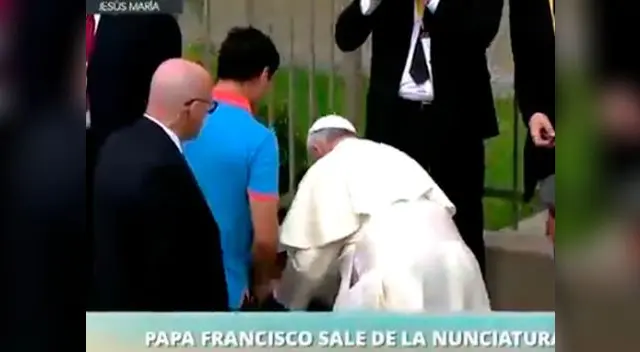 Papa Francisco tuvo noble gesto con niña Papa Francisco tuvo noble gesto con niña