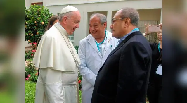 Ministro Idel Vexler presentó su compromiso ante el papa Francisco para fortalecer la formación ciudadana en los escolares