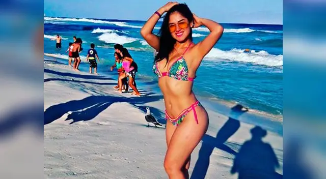  Katy Jara enciende el verano con sexy ropa de baño 