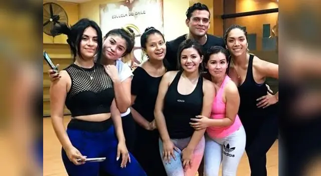 Christian Domínguez revela ser el dueño de la orquesta de cumbia Puro Sentimiento Christian Domínguez revela ser el dueño de la orquesta de cumbia Puro Sentimiento