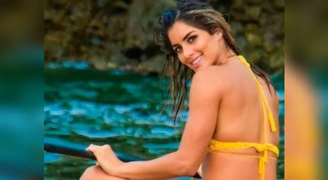 Korina Rivadeneira luce vestido con tremendo escote en avant premiere Korina Rivadeneira luce vestido con tremendo escote en avant premiere