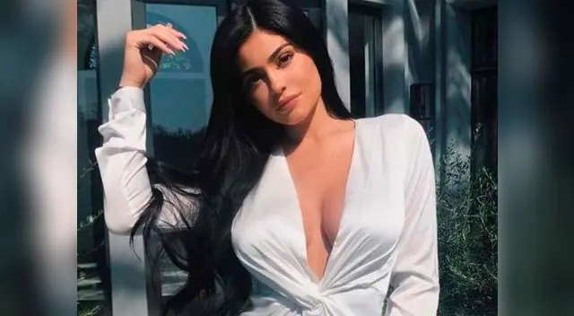 Kylie Jenner pone fin a las especulaciones y revela que ya dio a luz Kylie Jenner pone fin a las especulaciones y revela que ya dio a luz