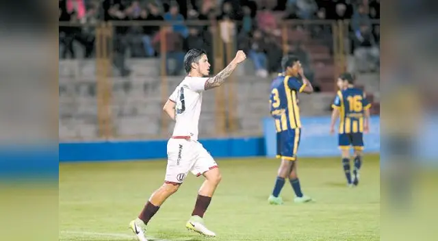 Universitario presentó equipo con juveniles en Huaraz