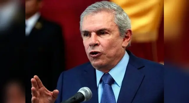 Castañeda se niega a acatar medida dispuesta por el Poder Judicial Castañeda se niega a acatar medida dispuesta por el Poder Judicial