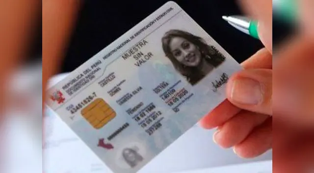 Reniec informó que DNI azul se dejará de imprimir a mediados de 2018 Reniec informó que DNI azul se dejará de imprimir a mediados de 2018