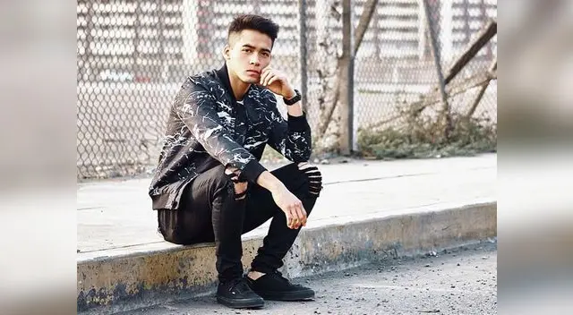 'Tú y yo' está disponible en Spotify 'Tú y yo' está disponible en Spotify