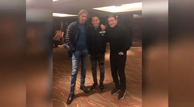 Benavente junto a Gareca Benavente junto a Gareca