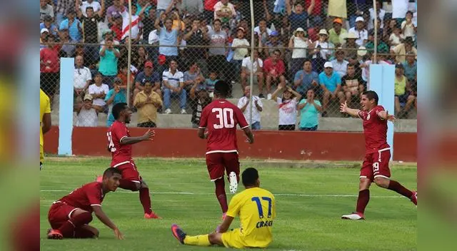 La' U' vuelve a sonreir