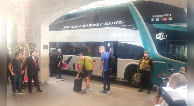 Llegó Boca Juniors con Carlos Tevez para jugar con Alianza Lima.