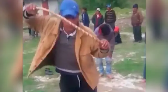 Presunto ladrón bailando huayno