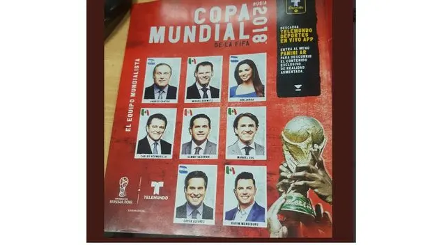 El periodista peruano Sammy Sadovnik aparece en el álbum de Panini El periodista peruano Sammy Sadovnik aparece en el álbum de Panini