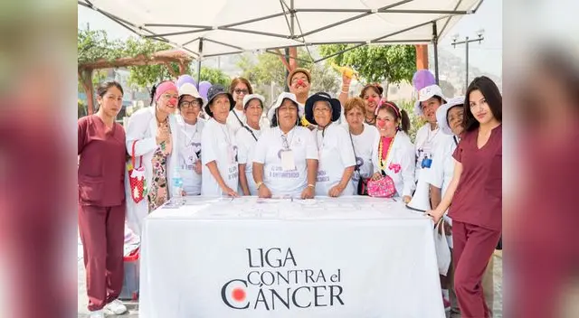 Se realizaron charlas informativas sobre estilos de vida saludable para prevenir el cáncer de cuello uterino y otros tipos de cáncer Se realizaron charlas informativas sobre estilos de vida saludable para prevenir el cáncer de cuello uterino y otros tipos de cáncer